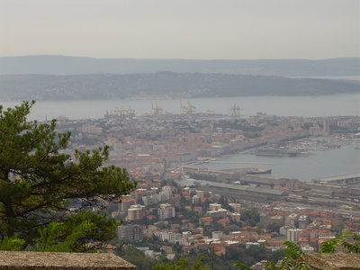 Une vue sur Rijeka, depuis Trsat.
