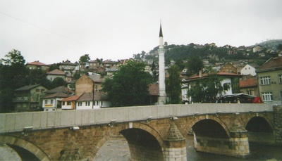 Un des nombreux minarets de Sarajevo.